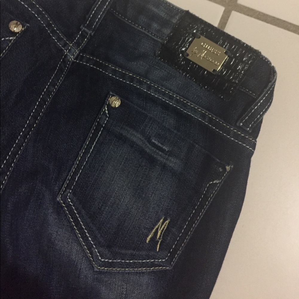 GUESS BY MARCIANO JEANS